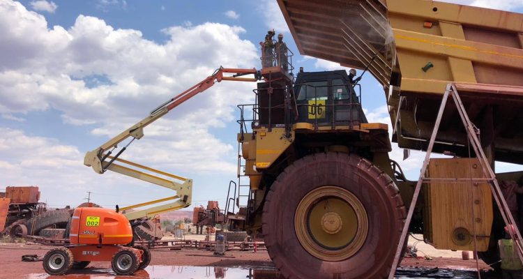 Heavy Duty High Pressure Cleaning