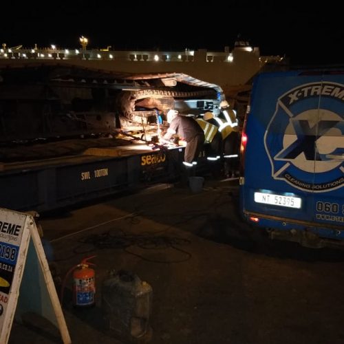 Heavy Equipment Wash for Auction by X-treme Cleaning