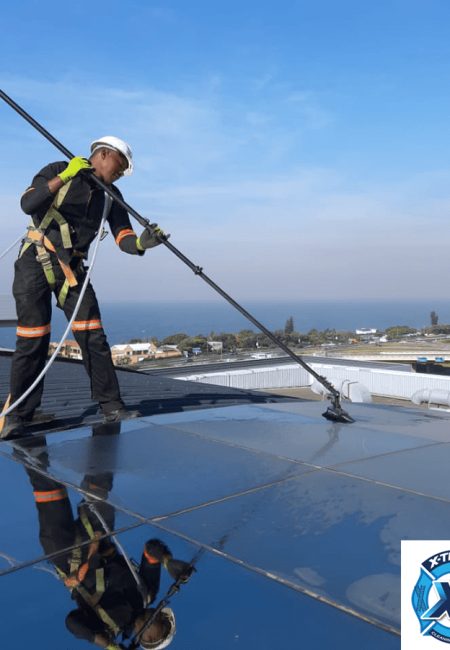 Galleria Mall Glass Cleaning