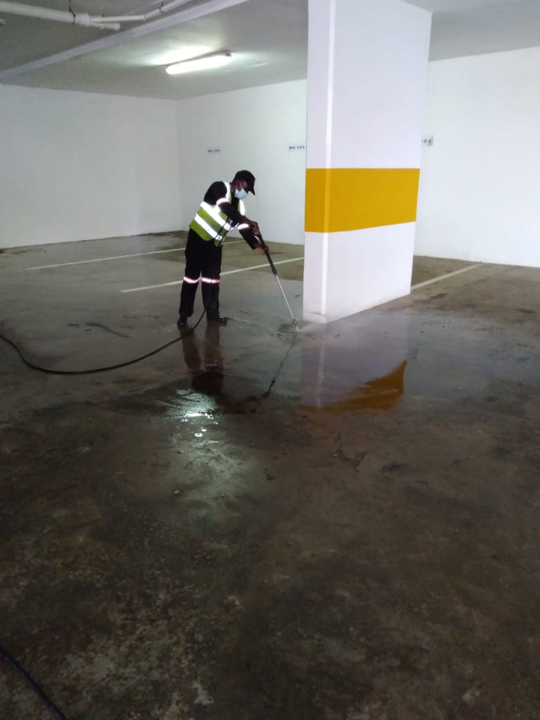 Floor High Pressure Cleaning