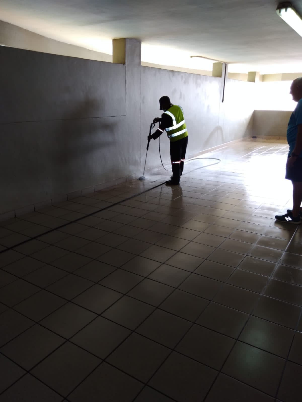 Floor High Pressure Cleaning Services