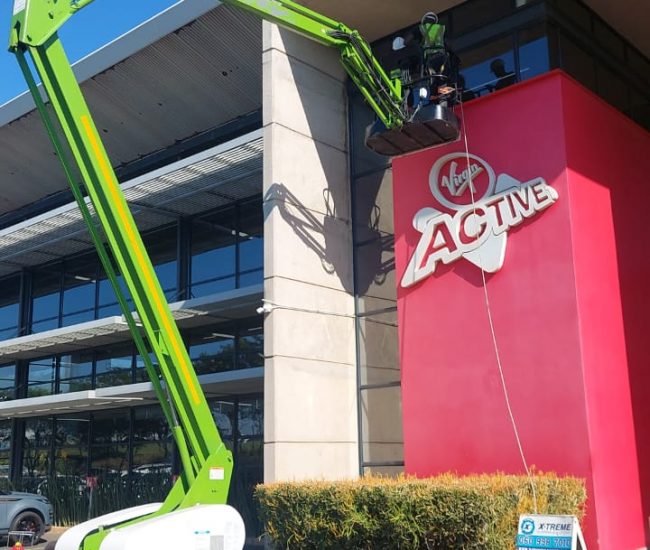 High Reach Window Cleaning