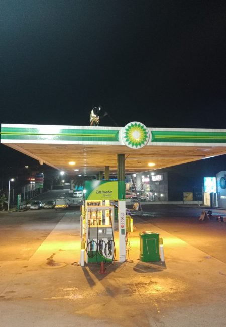 Fuel Station Canopy Cleaning