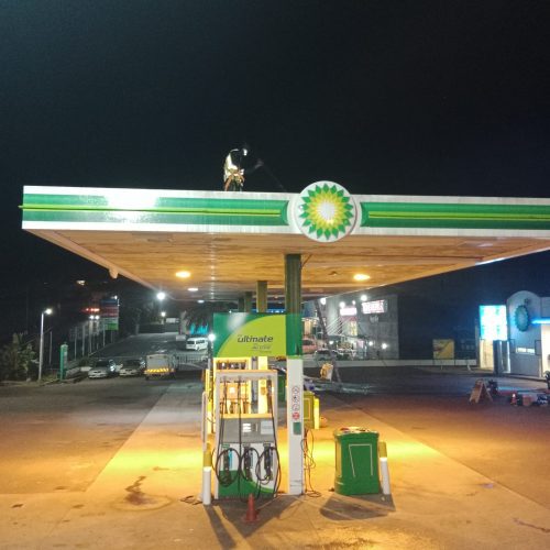 Fuel Station Canopy Cleaning
